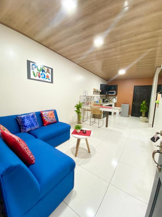 אלאג'ואלה Pura Vida Apartment. 5 Min From Airport מראה חיצוני תמונה