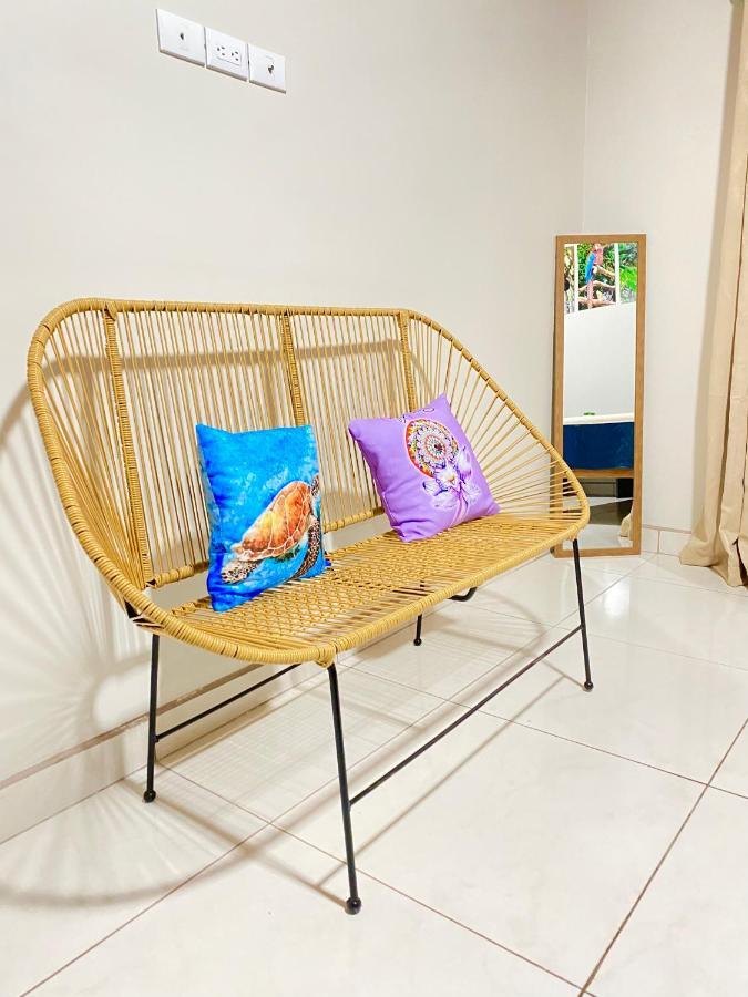 אלאג'ואלה Pura Vida Apartment. 5 Min From Airport מראה חיצוני תמונה