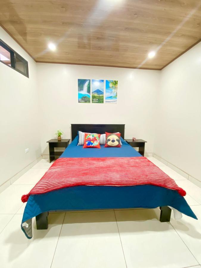 אלאג'ואלה Pura Vida Apartment. 5 Min From Airport מראה חיצוני תמונה