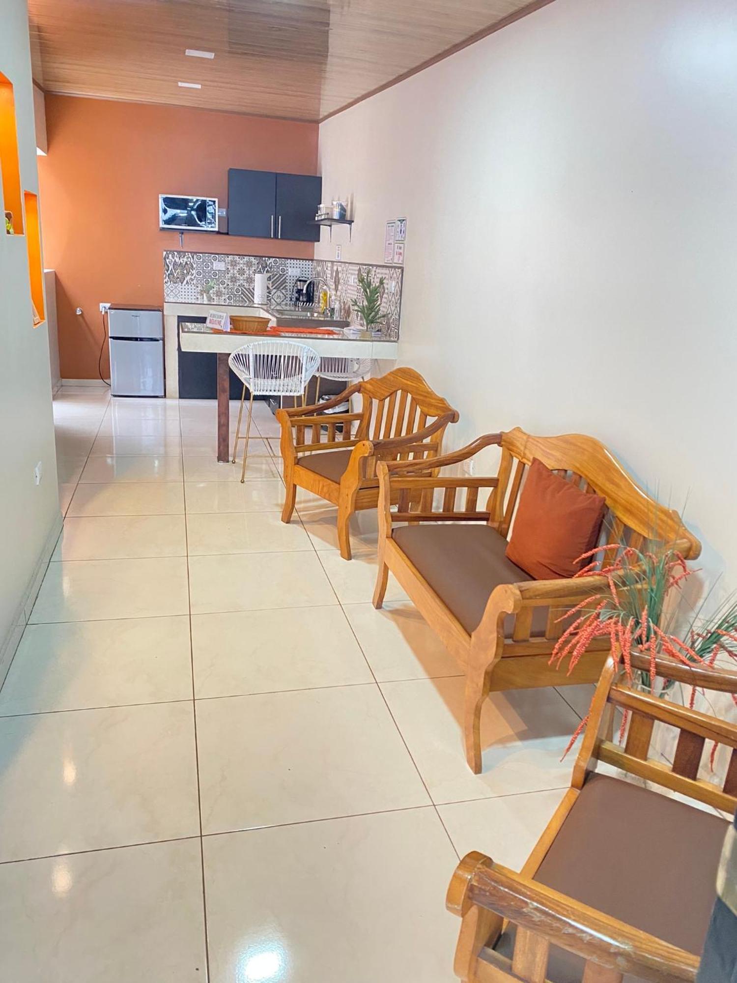 אלאג'ואלה Pura Vida Apartment. 5 Min From Airport מראה חיצוני תמונה