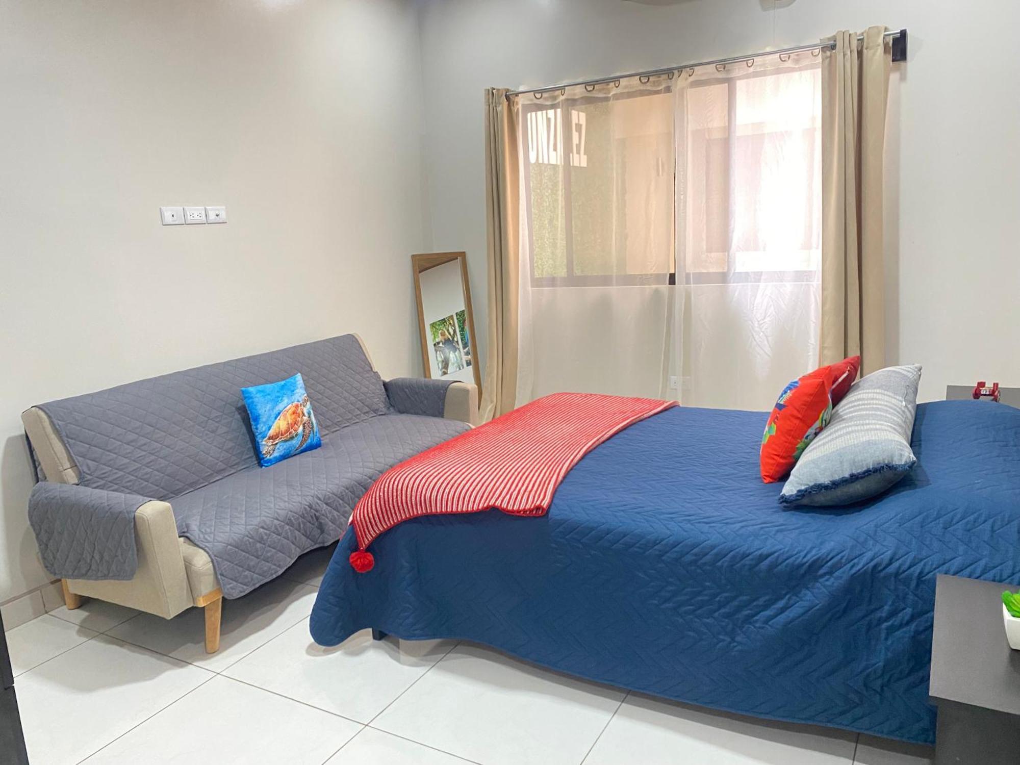 אלאג'ואלה Pura Vida Apartment. 5 Min From Airport מראה חיצוני תמונה